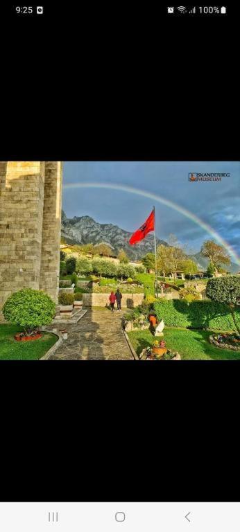Vila Hk Krujë Buitenkant foto
